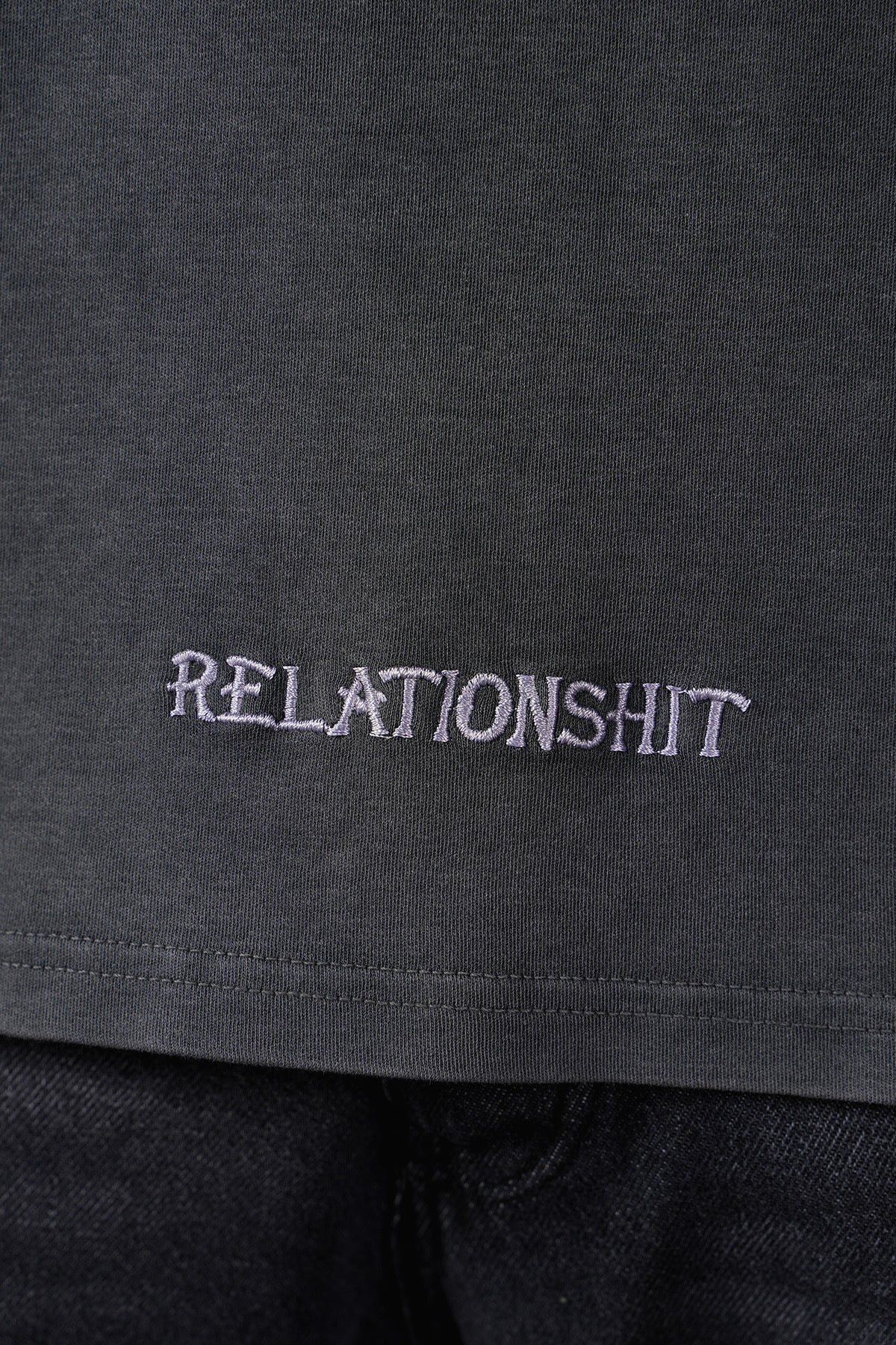 T-SHIRT RELATIONSHIT