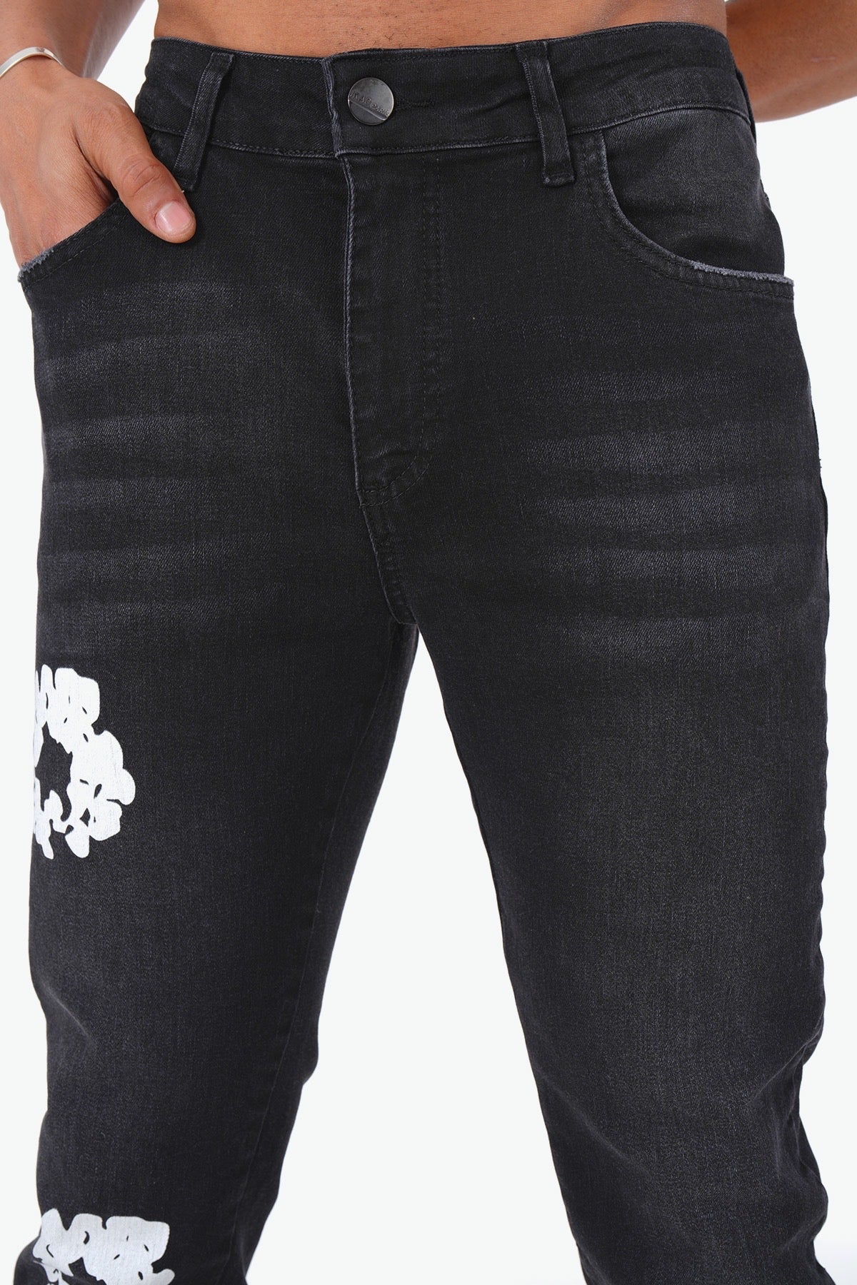 JEANS FLEURS - NOIR