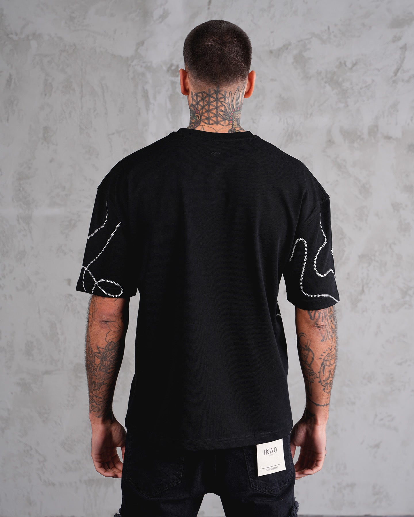 T-SHIRT NOIR
