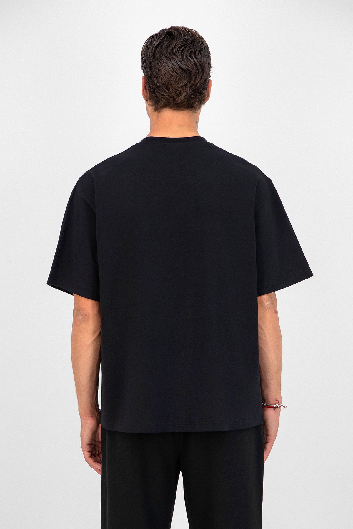 T-SHIRT NOIR - CŒUR ROSE