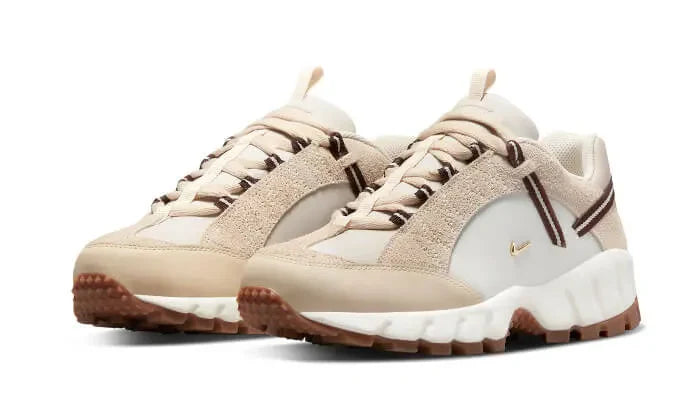 Nike Air Humara LX Jacquemus “Light Bone Gold” (OCCASION) ★★★☆☆